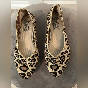 Skechers Air Cooled Memory Foam Flat, Size 8.5